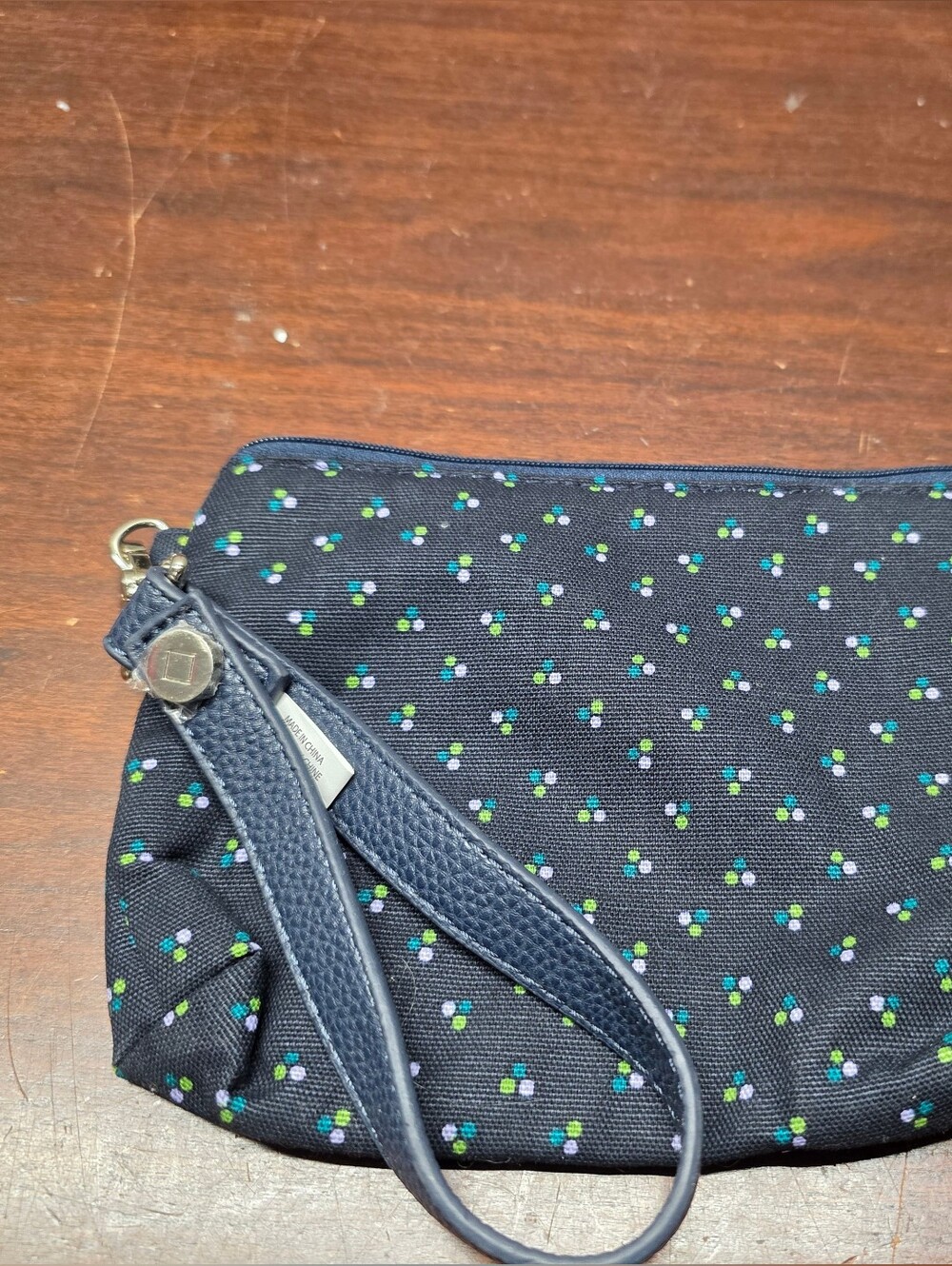 thirty-one Navy Wristlet with Green & Light Blue Dot Floral Print